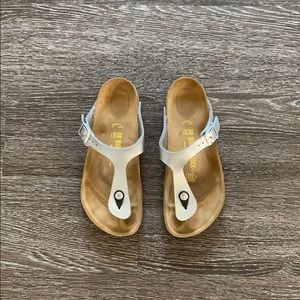 Silver Birkenstock. Size 38 (7-7.5)